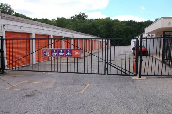 Public Storage - Kansas City - 3150 S 44th Street 3150 S 44th Street Kansas City, KS - Photo 3