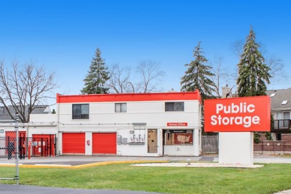 Photo of Public Storage - Arlington Heights - 903 E Algonquin Road