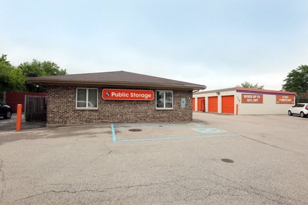 Photo of Public Storage - Schaumburg - 130 Hillcrest Blvd