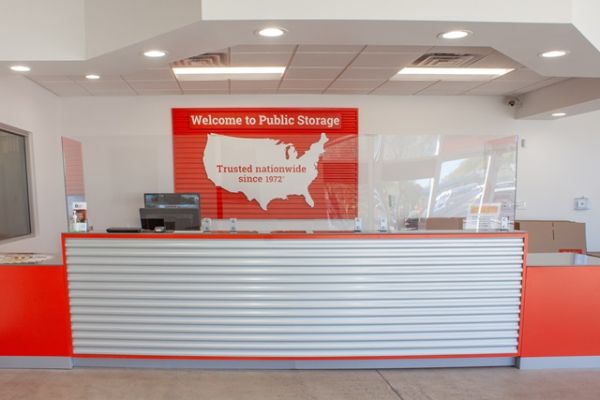Public Storage - Phoenix - 18401 N 35th Ave 18401 N 35th Ave Phoenix, AZ - Photo 2