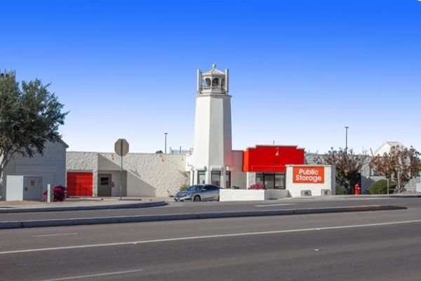 Photo of Public Storage - Gilbert - 750 N Cooper Rd