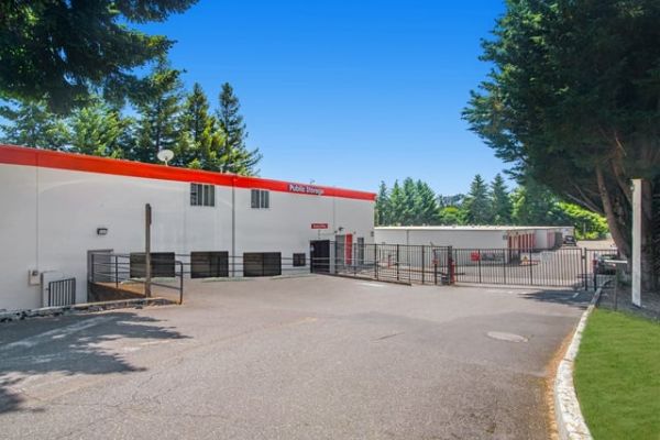 Photo of Public Storage - Lake Oswego - 801 N State Street