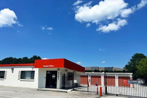 Photo of Public Storage - Atlanta - 5301 S Cobb Drive SE