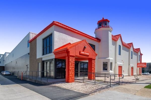 Photo of Public Storage - Falls Church - 400 North Roosevelt Blvd