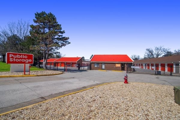 Photo of Public Storage - Herndon - 466 Herndon Parkway