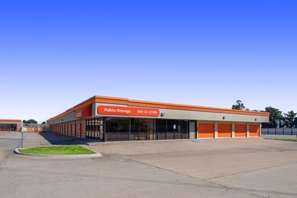 Photo of Public Storage - Oklahoma City - 2809 W I 240 Service Rd Ste 405