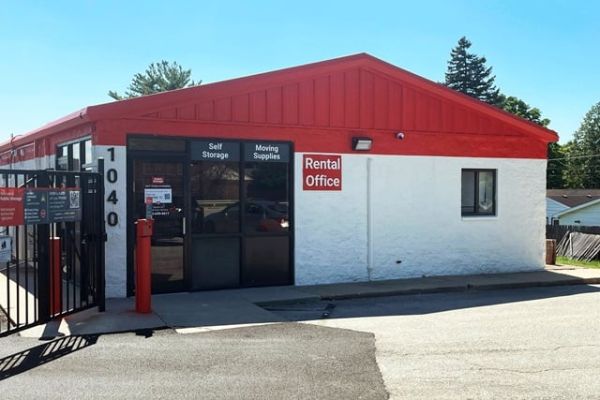 Photo of Public Storage - Geneva - 1040 E State Street