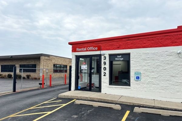 Photo of Public Storage - Schiller Park - 3902 River Road