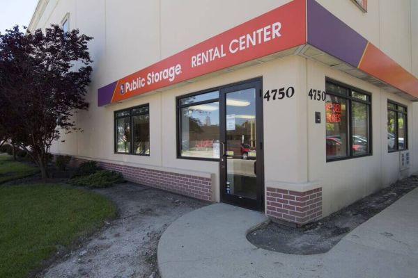 Photo of Public Storage - Harwood Heights - 4750 N Ronald Street