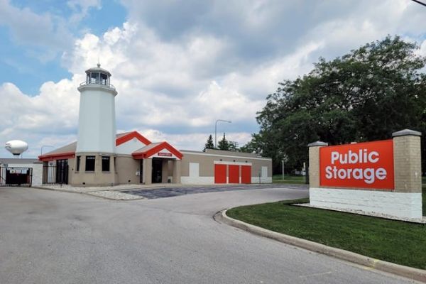 Photo of Public Storage - Schaumburg - 1200 W Irving Park Rd