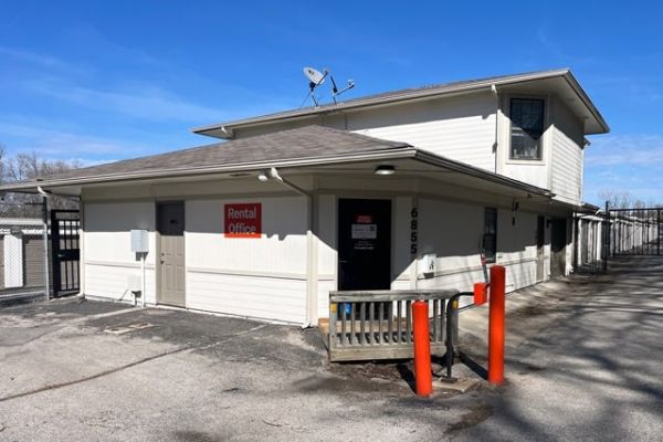 Photo of Public Storage - Shawnee - 6855 Hedge Lane Terrace