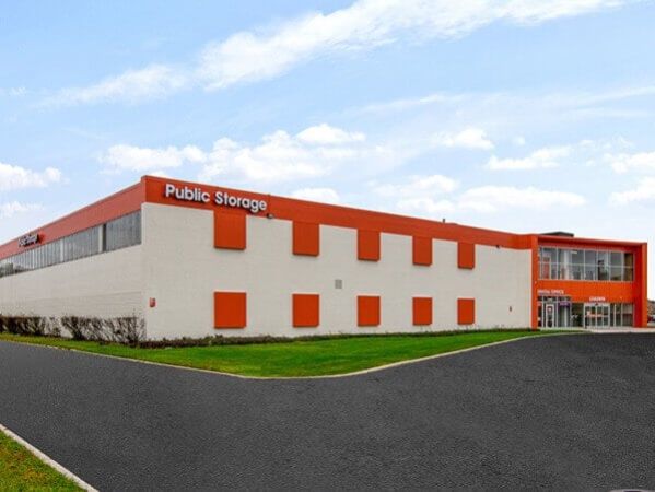 Photo of Public Storage - Niles - 7300 N Lehigh Ave
