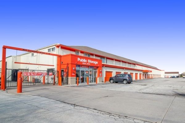 Photo of Public Storage - Schiller Park - 9700 W Irving Park Road
