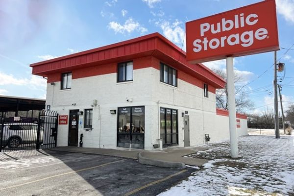 Photo of Public Storage - Chicago - 939 E 95th Street