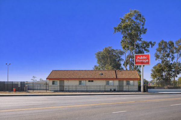 Photo of Public Storage - North Hollywood - 7500 Whitsett Ave