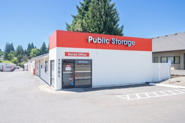 Photo of Public Storage - Milwaukie - 17501 SE McLoughlin Blvd