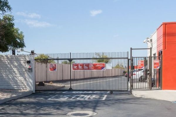 Public Storage - Campbell - 175 S Curtner Ave 175 S Curtner Ave Campbell, CA - Photo 3