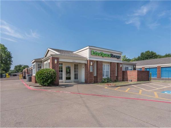 Photo of Extra Space Storage - 7409 - Dallas - Walnut Hill Ln