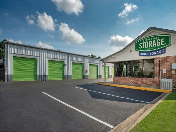 Photo of Extra Space Storage - 0781 - Vestavia Hills - Columbiana Rd