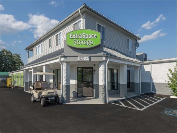 Photo of Extra Space Storage - 0269 - Rocky Hill - Cromwell Ave