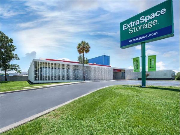 Photo of Extra Space Storage - 8257 - Harahan - Jefferson Hwy