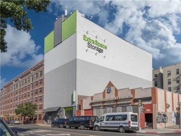Photo of Extra Space Storage - 1917 - Bronx - 3rd Avenue