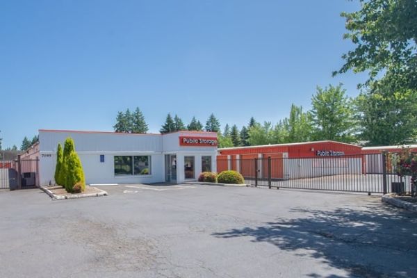 Photo of Public Storage - Lake Oswego - 7095 SW McEwan Rd