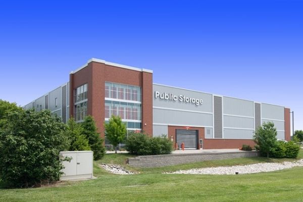 Photo of Public Storage - Chesterfield - 17481 North Outer 40 Rd