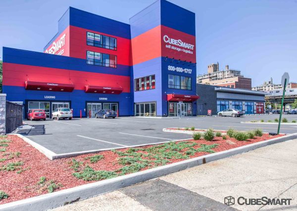 Photo of CubeSmart Self Storage - NY Bronx Broadway