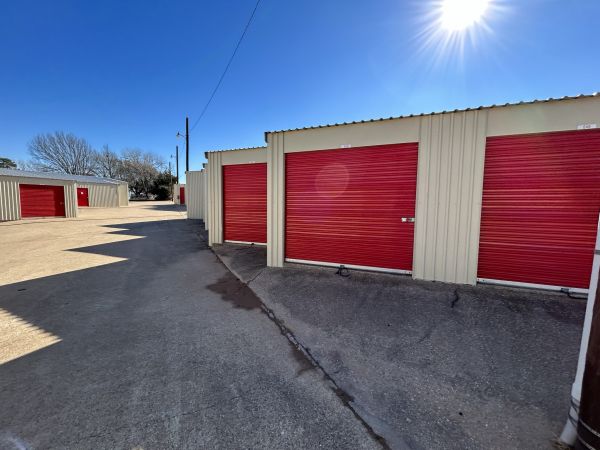 Photo of 10 Federal Storage - Burleson Blvd