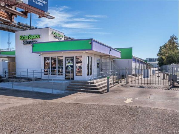Photo of Extra Space Storage - 7519 - Elmwood - Jefferson Hwy