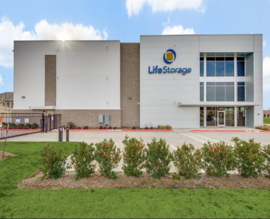Life Storage - Lewisville - 4800 Windhaven Parkway 4800 Windhaven Parkway Lewisville, TX - Photo 0
