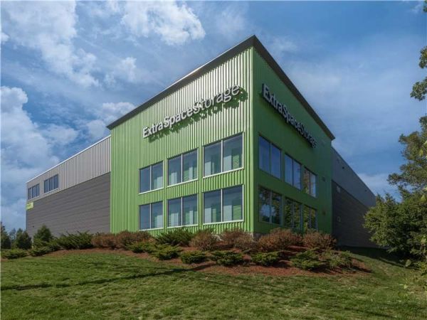 Photo of Extra Space Storage - 7582 - Salem- Hampshire Rd