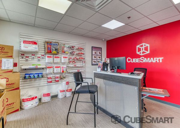 Photo of CubeSmart Self Storage GA Alpharetta Atlanta Hwy