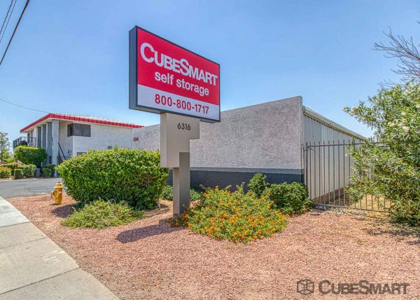 Photo of CubeSmart Self Storage - AZ Phoenix N 27th Ave