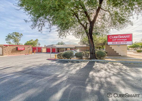 Photo of CubeSmart Self Storage - AZ Phoenix E Bell Rd