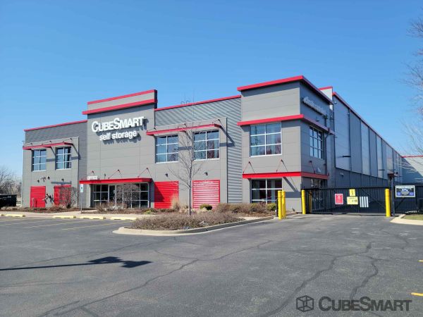 Photo of CubeSmart Self Storage - IL Mount Prospect W Central Rd