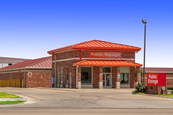 Public Storage - Fort Worth - 7601 S Crowley Rd 7601 S Crowley Rd Fort Worth, TX - Photo 0