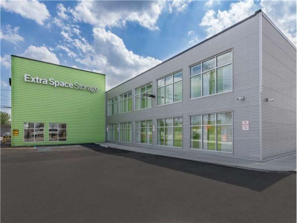 Photo of Extra Space Storage - 7217 - Garden City Park - Herricks Rd