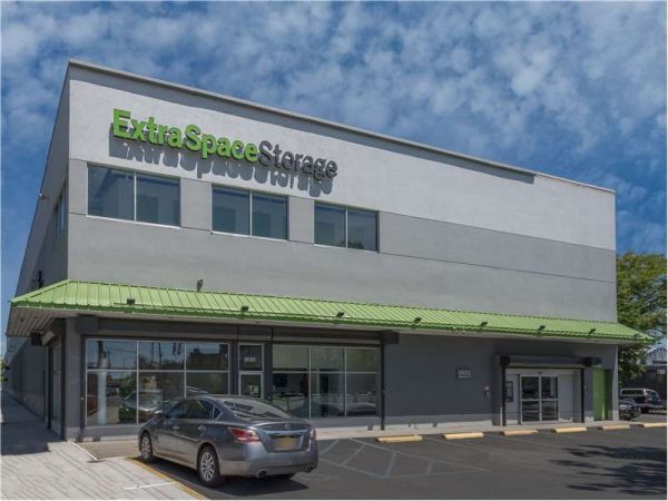 Photo of Extra Space Storage - 1916 - Brooklyn - Flatlands Ave