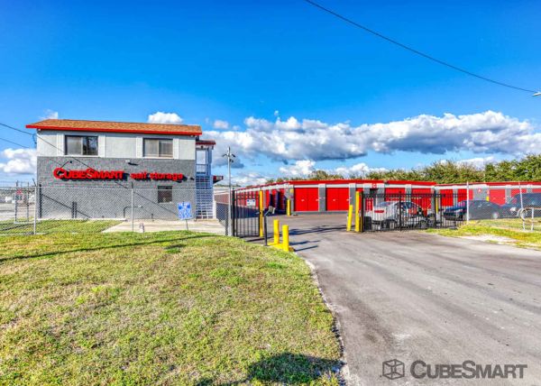 Photo of CubeSmart Self Storage - FL Tampa W Lindebaugh Ave