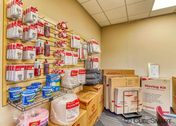 CubeSmart Self Storage - IN Lafayette Sagamore Pkwy 725 Sagamore Parkway North Lafayette, IN - Photo 7
