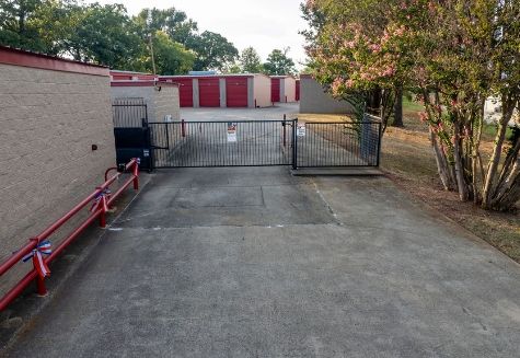 Photo of The Storage Place - Palestine/West Oak