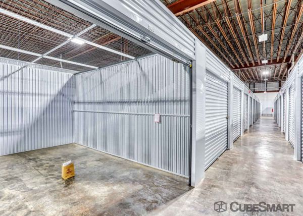Photo of CubeSmart Self Storage - TN Chattanooga East 12th Street