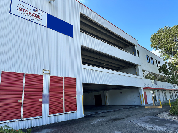 Photo of Storage Rentals of America - Hallandale Beach - W. Pembroke Rd