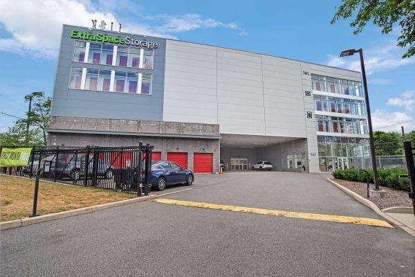 Photo of Extra Space Storage - 7911 - Staten Island- Zebra Pl