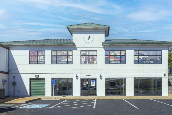 Photo of Devon Self Storage - 9139 - Lemay Ferry