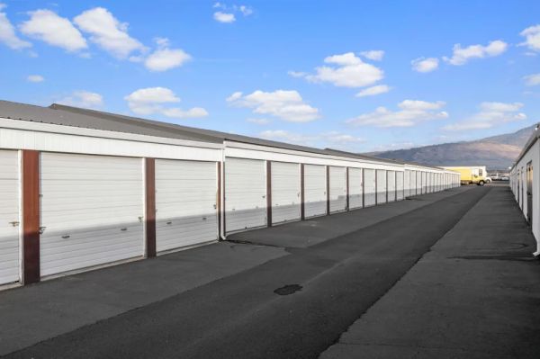 Photo of BuxBear Storage Medford 3030 Bullock Road