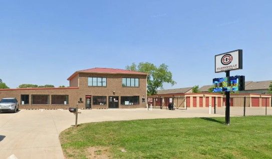 Photo of Clarksville Self Storage - Trenton