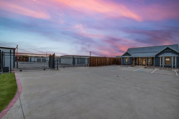 Lantana Storage Units 2001 East Hickory Hill Road Argyle, TX - Photo 2